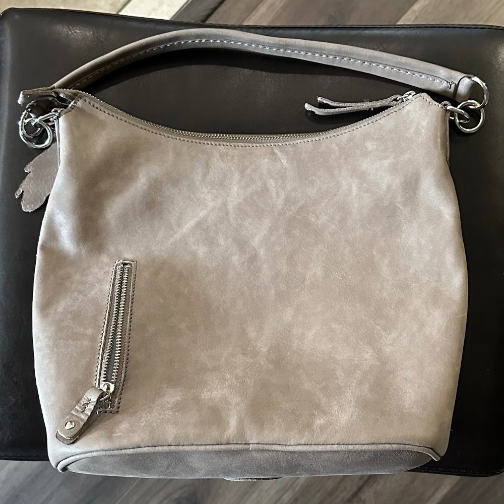 Roots Ella bag